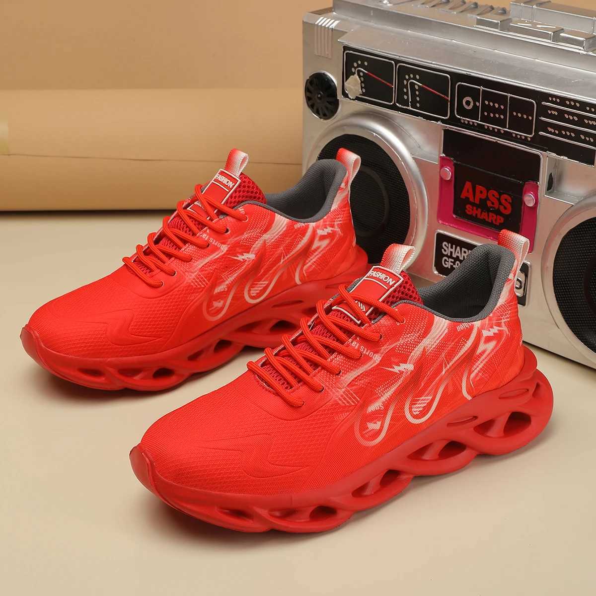 2025 Unisex Running Shoes Men Women Lightweight Mesh Breathable Comfortable Flat Soft Tennis Shoes Summer Lace-up Sneakers Men Y250513