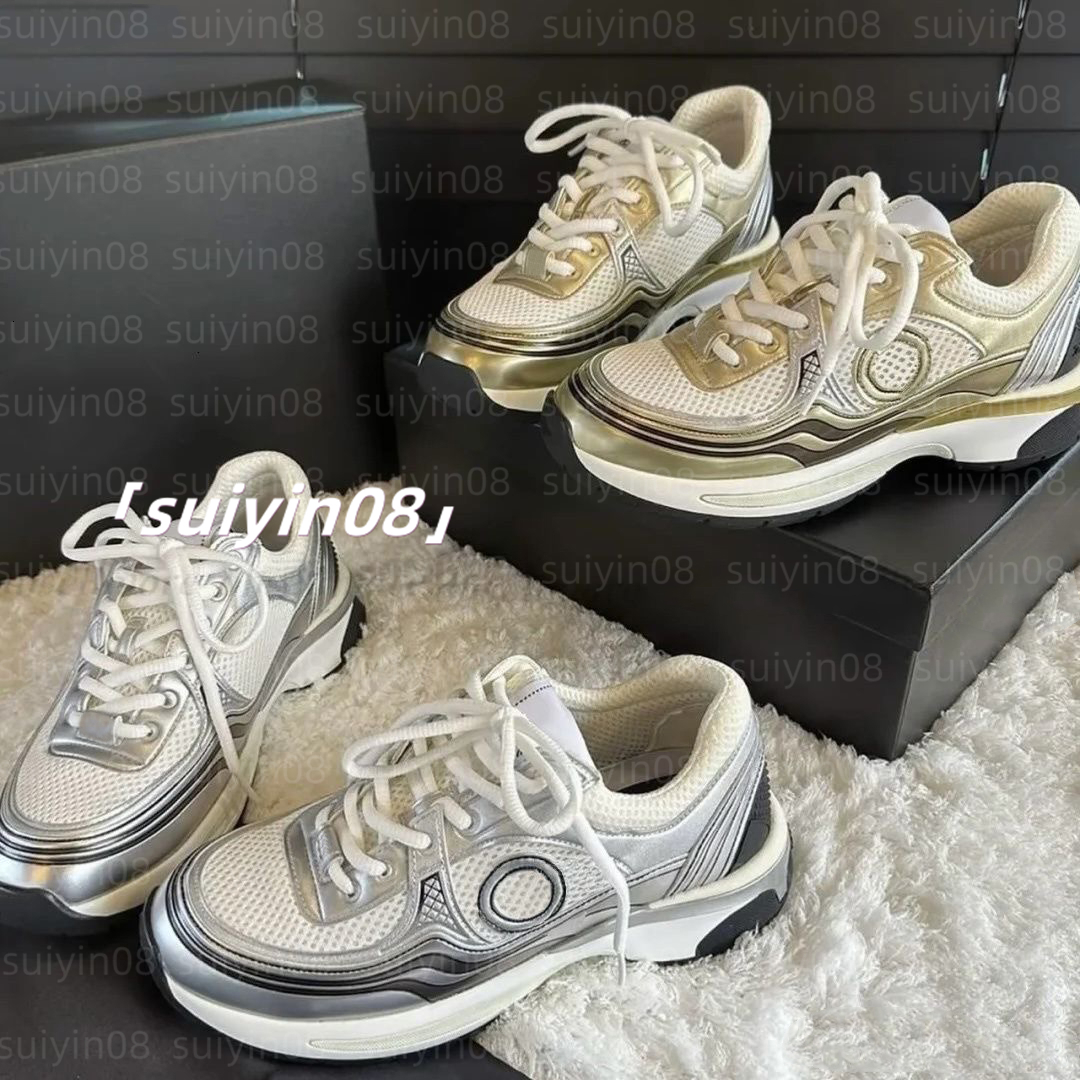 Vintage Suede Casual Shoes Calfskin Reflective Sneaker Leather Flat Trainers Golden Sliver Mesh Lace-up Shoes Outdoor Runner Trainers Men Sport Shoes 001 b2