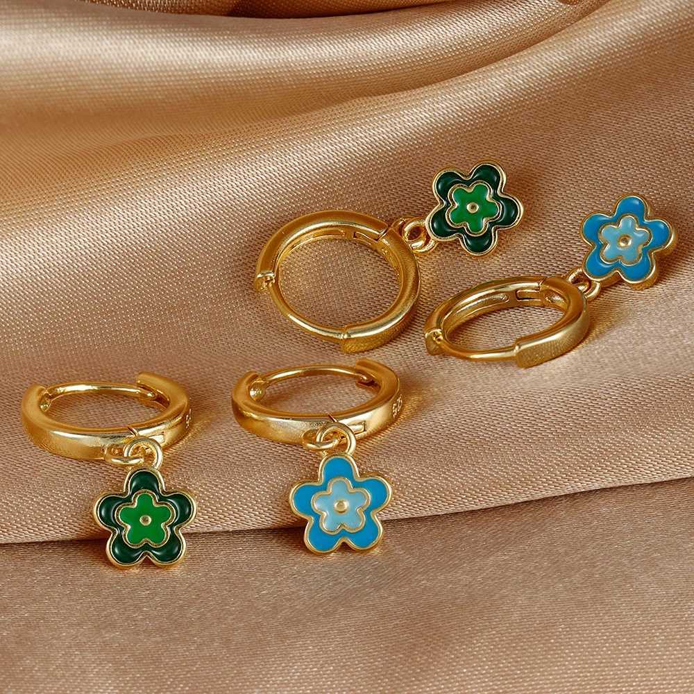 2PCS Stainless Steel Hoop Earrings for Women Girls Colorful Enamel Flowers Pendant Small Huggie Earring Piercing Jewelry Aretes Y250510