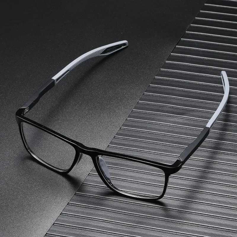Vintage Ultralight TR90 Reading Glasses Men Women Retro HD Lens Blue Light Blocking Eyewear Classic Square Far Sight Eyeglasses W250513