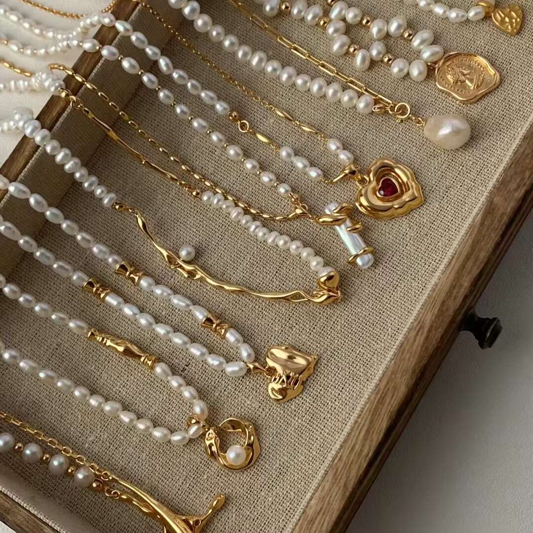 Fashion Pearl Pendant, Light , Fund Chain, Design Sense, Necklace, Women's Jewelry