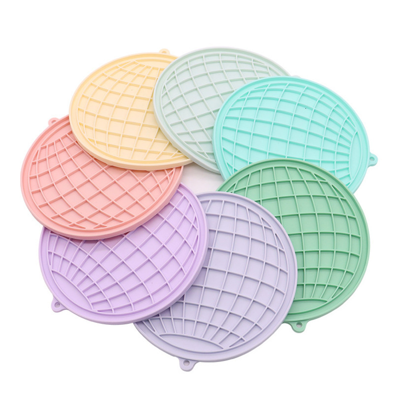 Food Grade Silicone Dog Food Pet Licking Pad Choking Slow Food Anti Slip Suction Cup Cat Supplies