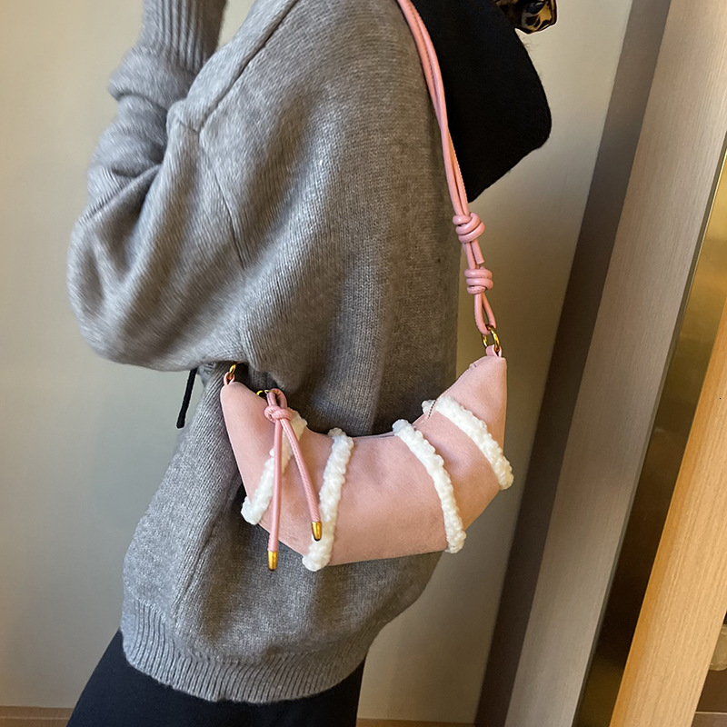 Autumn and Winter Melad Matte Plush Small for Women 2025 New Style Bull Horn Versatile Crossbody Dumpling Bag