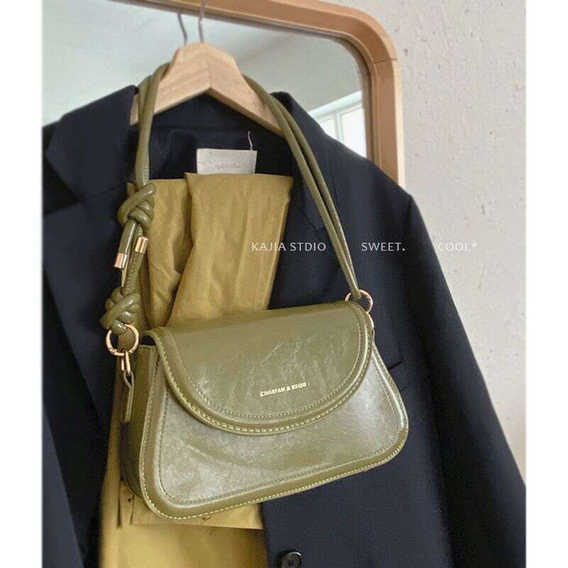 Women's 2025 new trendy and fashionable underarm with niche texture small square bag versatile ins single shoulder crossbody bag