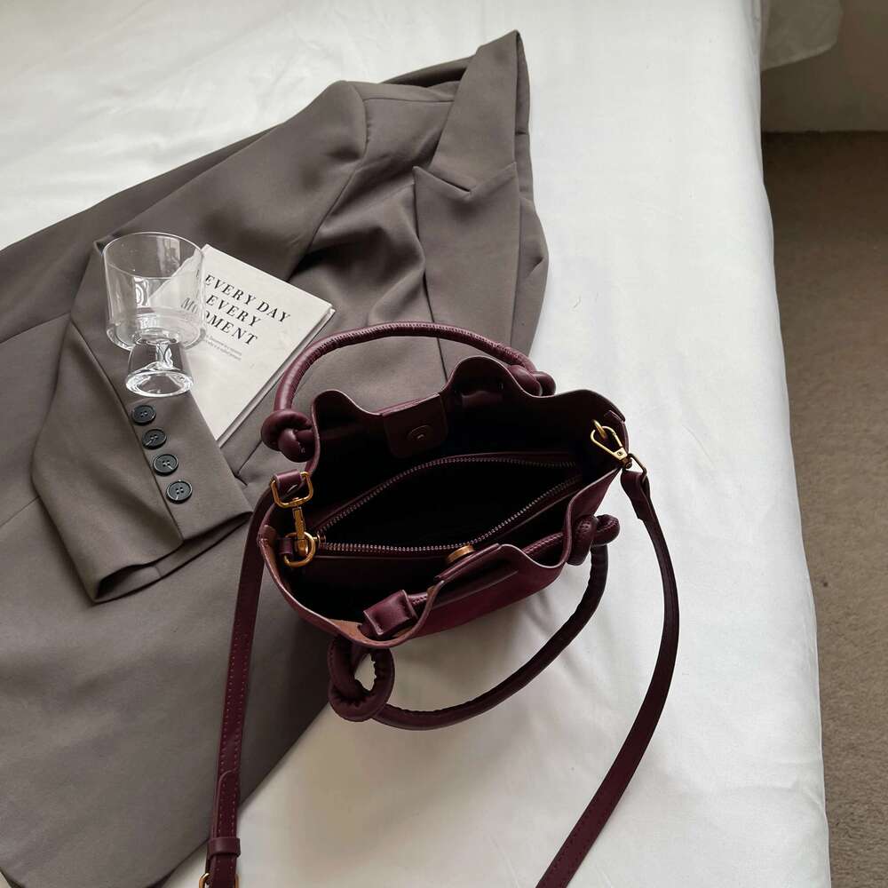 Retro leather ruffled handbag fashion with removable strap high-grade single shoulder bag