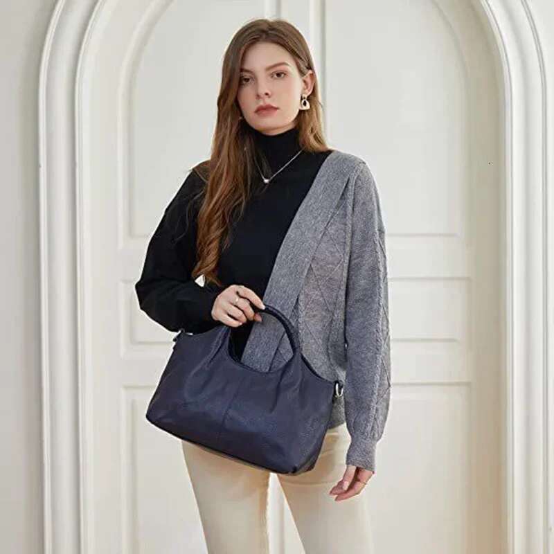 Hot-Selling Women's New Large-Capacity Commuting Business Bags Urban Simple Ladies' Handbags
