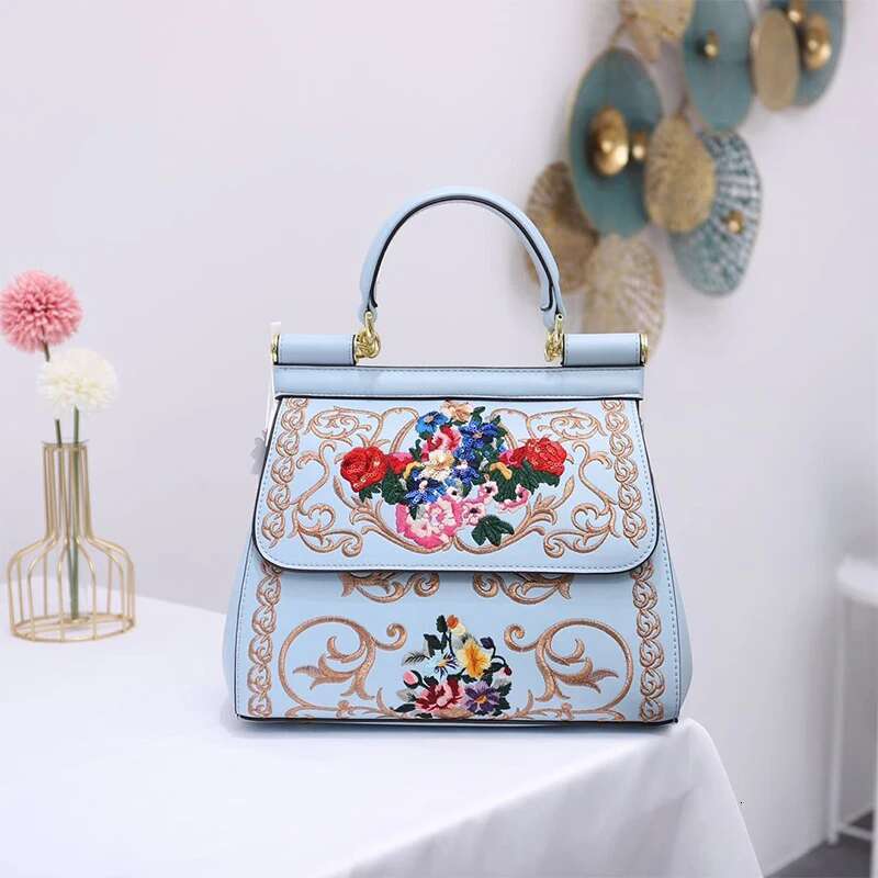 Designer Bag 2025 Brand Embroidered Handbag Chinese Style Design Women's Crossbody Shoulder Bag Exquisite Elegant Mother's Gift Luxury Bag