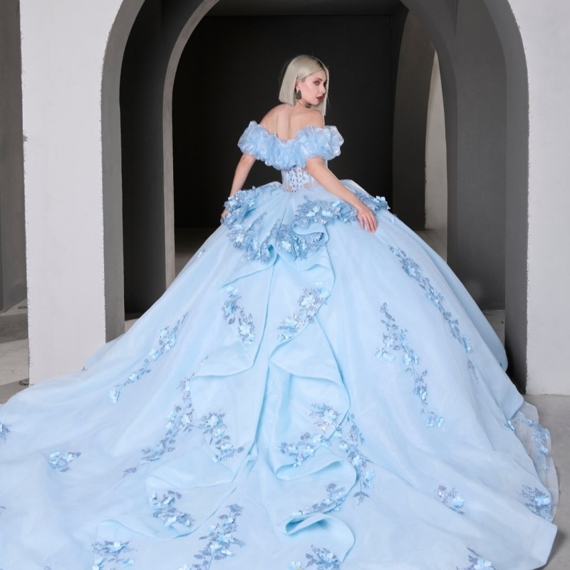 Sky Blue Shiny Quinceanera Dresses Off Shoulder Ball Gown Sweet 16 Dress Beads Applique Flower Tull Corset Birthday Party Vestidos 15 Anos