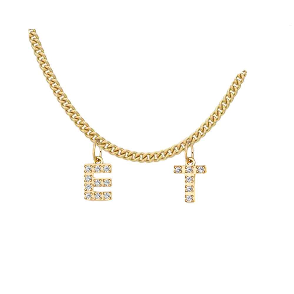 Fashion jewelry necklace with simple zircon pendant and charming English letters