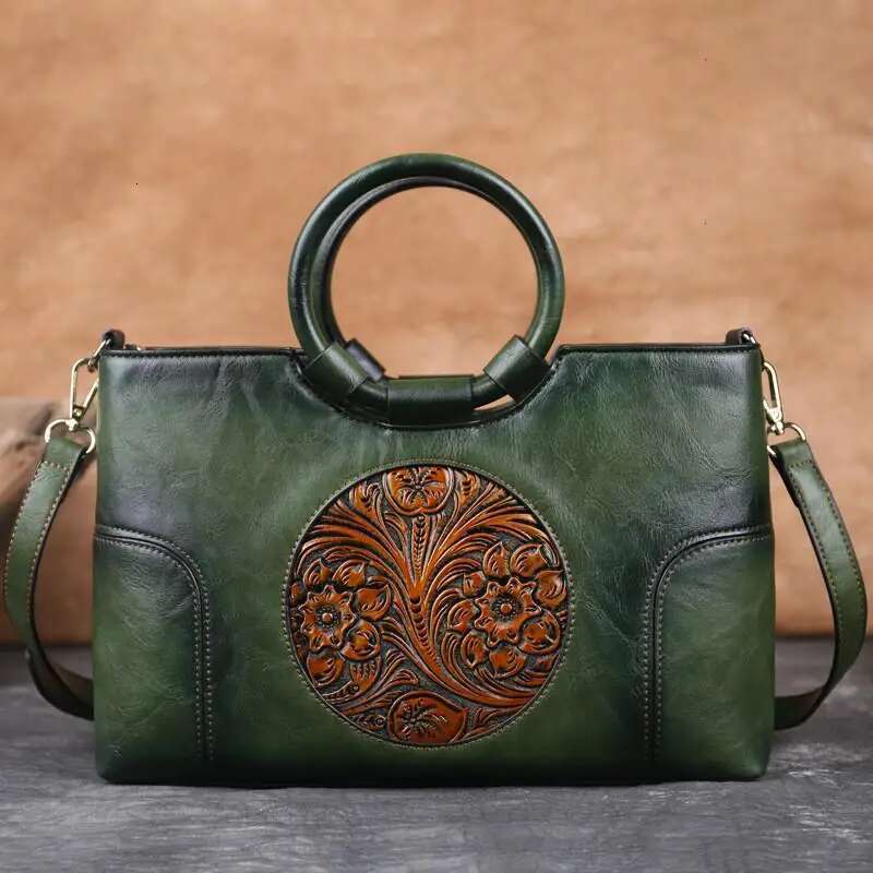 Designer Bag 2025 New High Quality Leather Handbag Retro Handmade Emed Shoulder Bag For Women Large Capacity Female Messenger Bags Luxury Bag