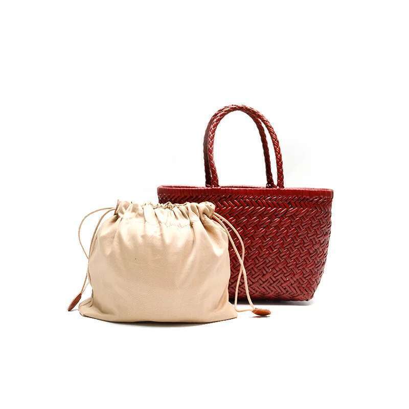 Designer Bag 2025 Women Weave Handbags Feminine Handmade Woven Bucket Bag With Cotton Inner Pockets Casual Knitting Leather Handle Bags Luxury Bag