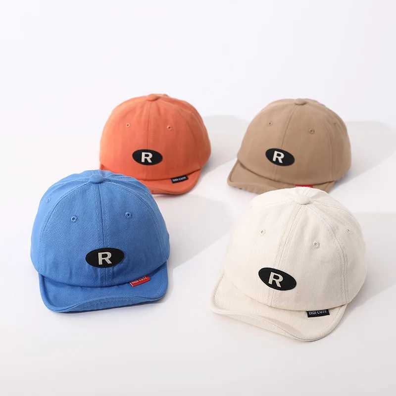 R-Letter Duck Tongue Cap For Kids Short Brim Baseball Hat Solid Color Baby Peaked Caps 1-5year Boy Girl Children Sunshade Visors R250512