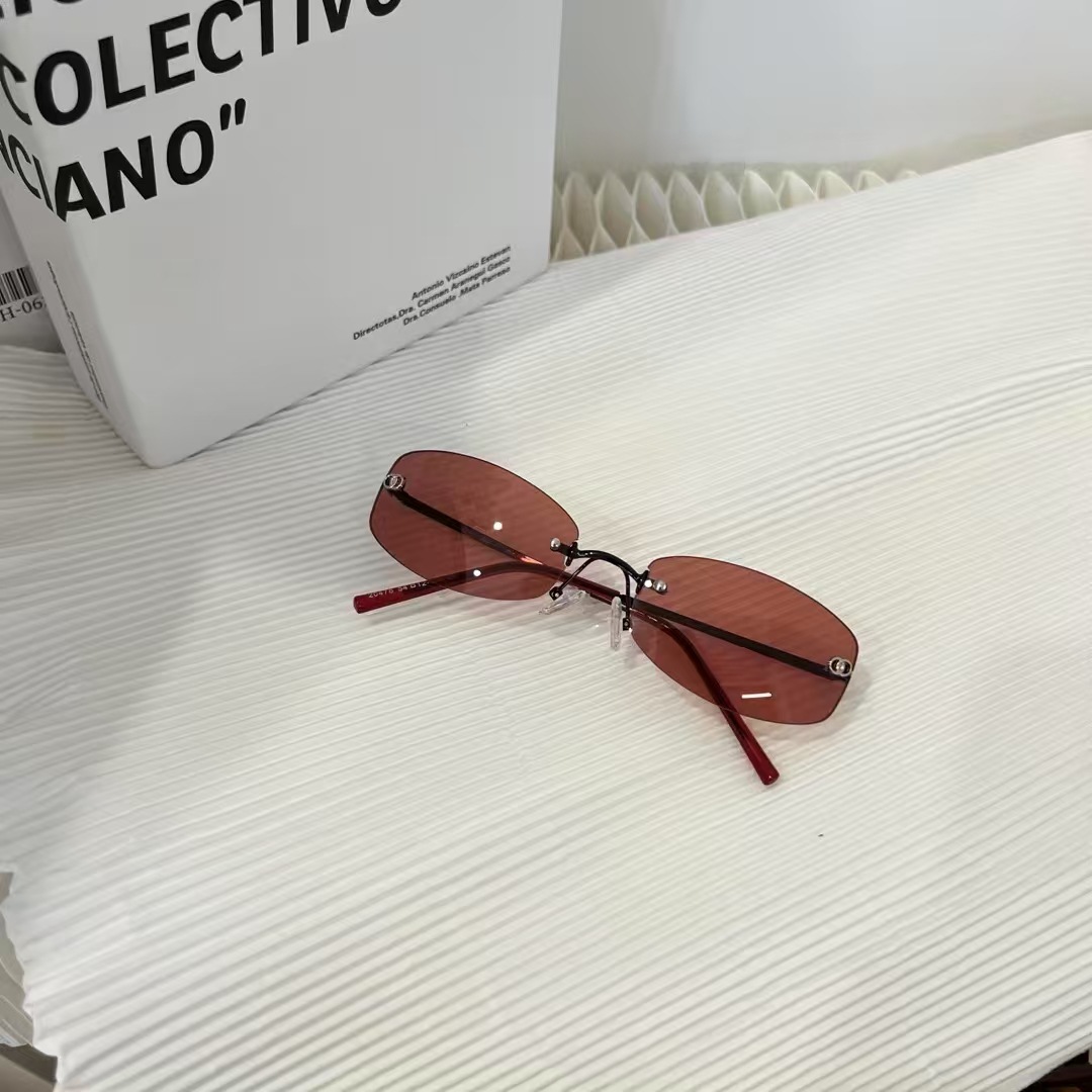 Designer Sunglasses For Women Men Fashion Metal Sunglasses Luxury Polarized Lens Goggle Pilot PC Frame Oversized UV400 Eyewear Luxury Style Sunglasses