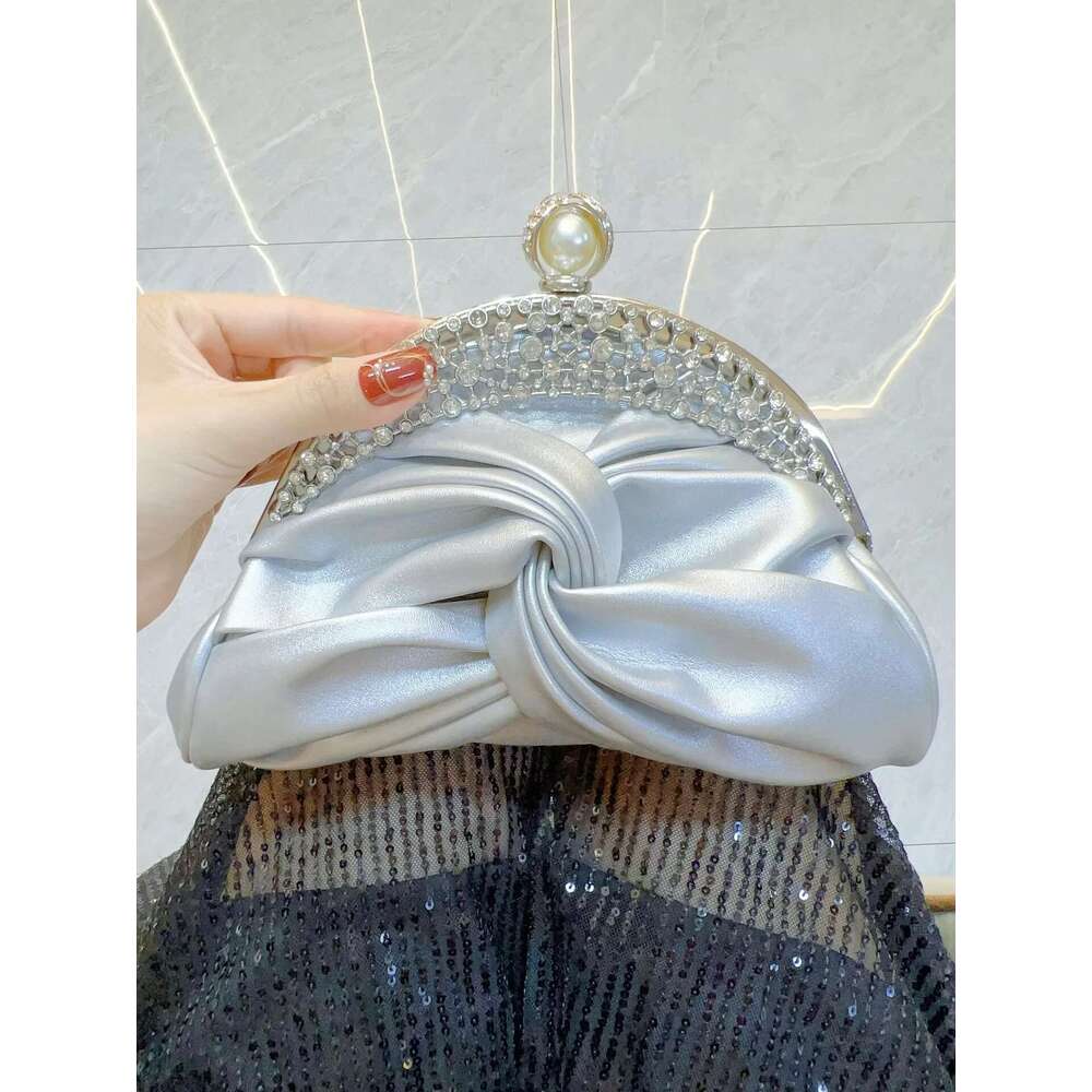 Designer Bag 2025 Fashion Women Luxurious Chain Shoulder Red Wedding Party Female Chic Crossbody Bags Prom Clutch Handbags And Purse Luxury Bag