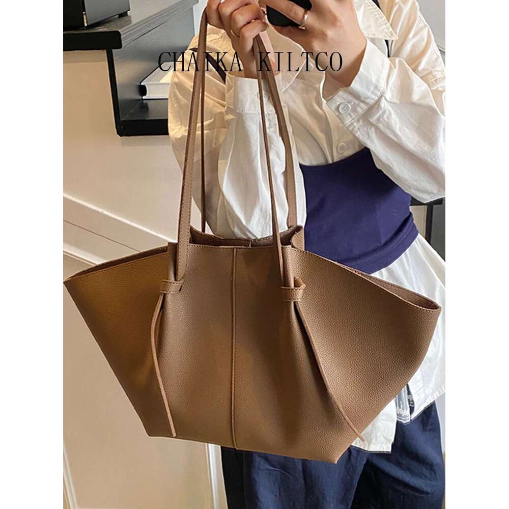 CHAIKA KILTCO Large Capacity Tote For Women 2025 New Trendy Fashion Lychee Pattern Simple Single Shoulder Underarm Bag