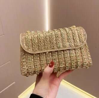 Xiaoxiang Fengshui Chain Small Square for Women s New High end Style Diamond Inlaid Mobile Phone Showcase Underarm Bag