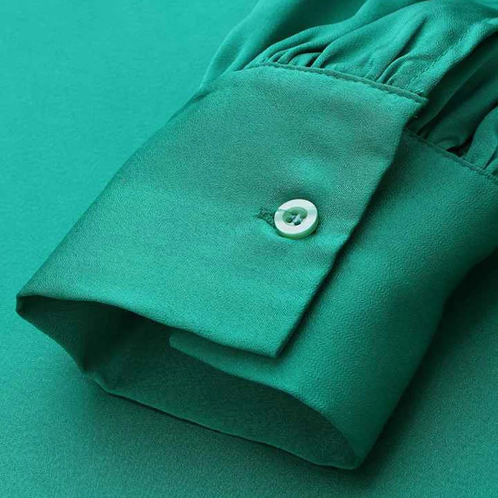 Large Business Casual Green Satin Pants Set Round Neck Lantern Sleeve Wide Leg Two Piece 250506