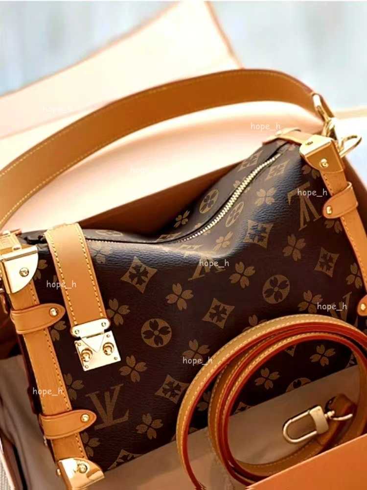 Evening Bags Luxury Designer Bags handbags Womens crossbody bags Versatile Composite Bag Women Bag Purses Mini designer Wallet bag old Flower Baguette Wallet028