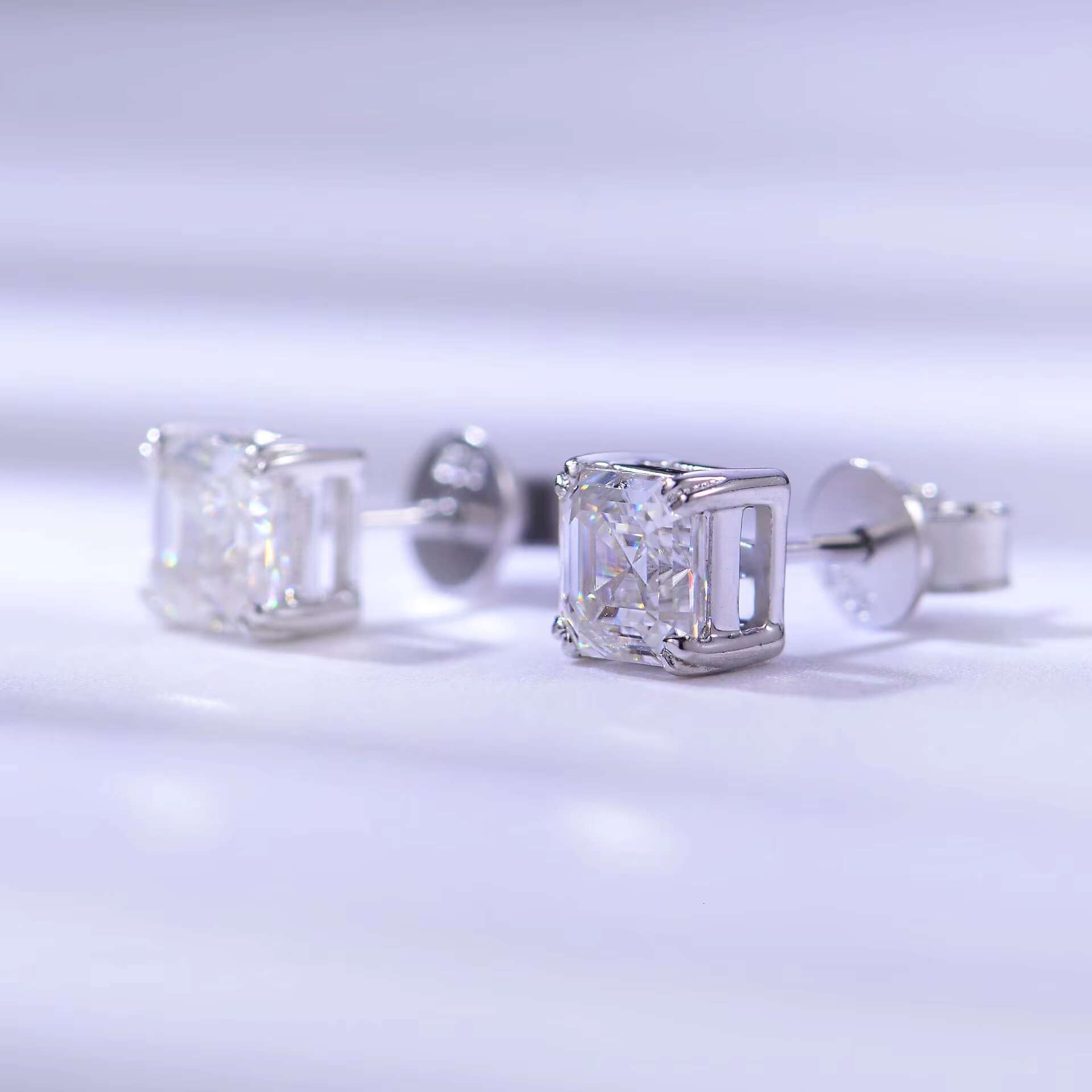 Ruizuan Moissanite Earrings Display 925 Silver Wholesale Woman Moissanite-Hip-Hop-Jewelry