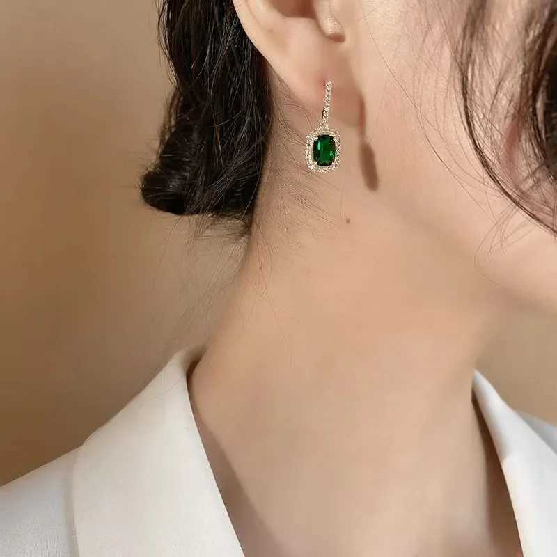 Luxury Green Grandmother Emerald Square Stud Earrings for Women Bridal Wedding Party Accessories Trendy Woman Jewelry Earrings Y250510