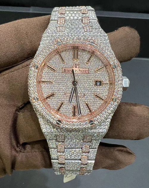 Shiny And Luxurious Fashionable Whole Body Moissanite Watch For Menfashion Hip Hop Jewelry VVS Hop Enthusiast Men's And Men's And Fashionable Whole Body