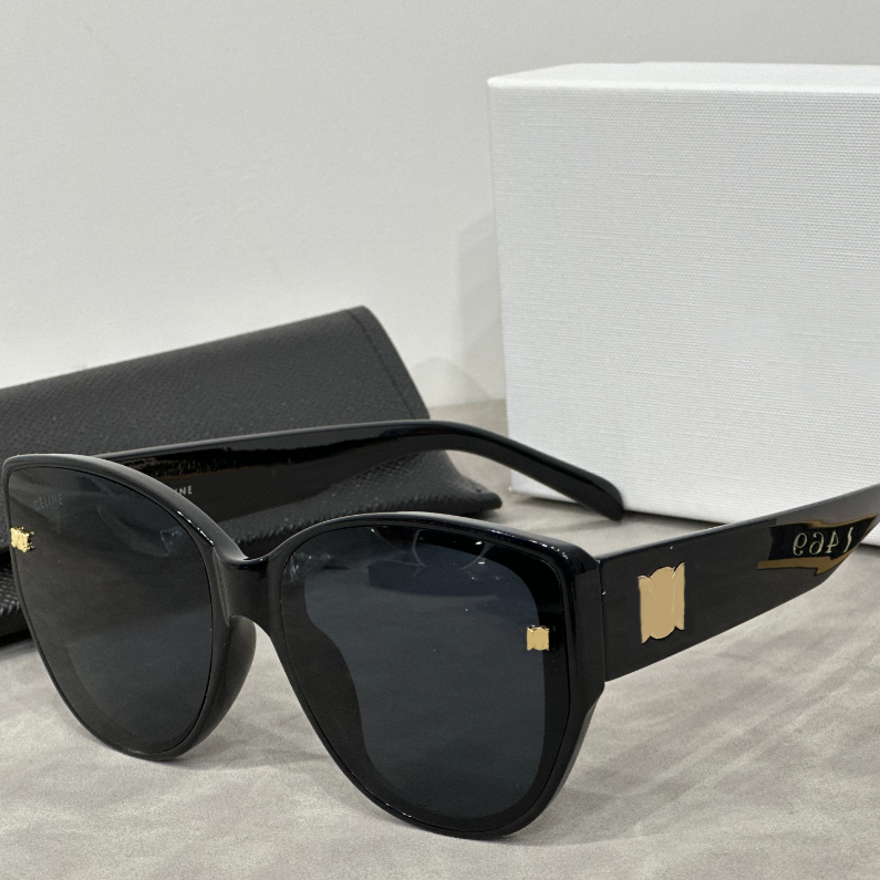 Designer Sunglasses for women cat eye sunglasses Classics Eyeglasses square frame Outdoor Beach Sun Glasses For women very nice