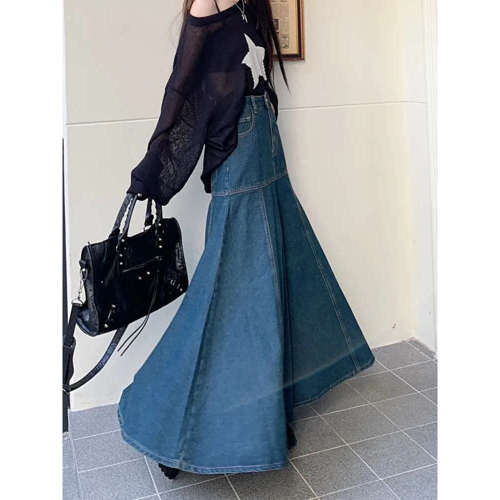 GUUZYUVIZ Long High Waist Versatile Fishtail Denim Skirt Woman
