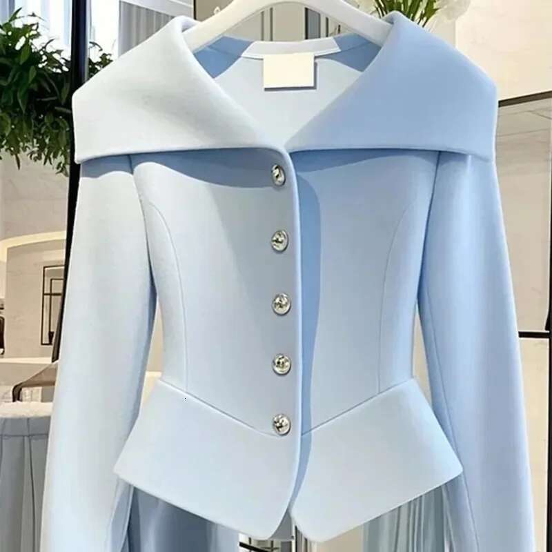 2025 Autumn New Chic Jacket Women Outwear High End Unique Super Good Looking Slim Sweet Single Breasted Blazer Coat Tops