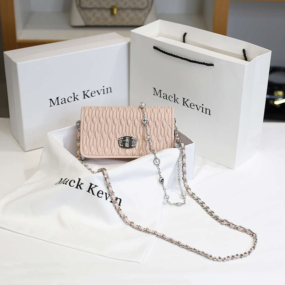 Hong Kong kKevin leather pleated women s trendy ins niche high end chain for crossbody small square bag