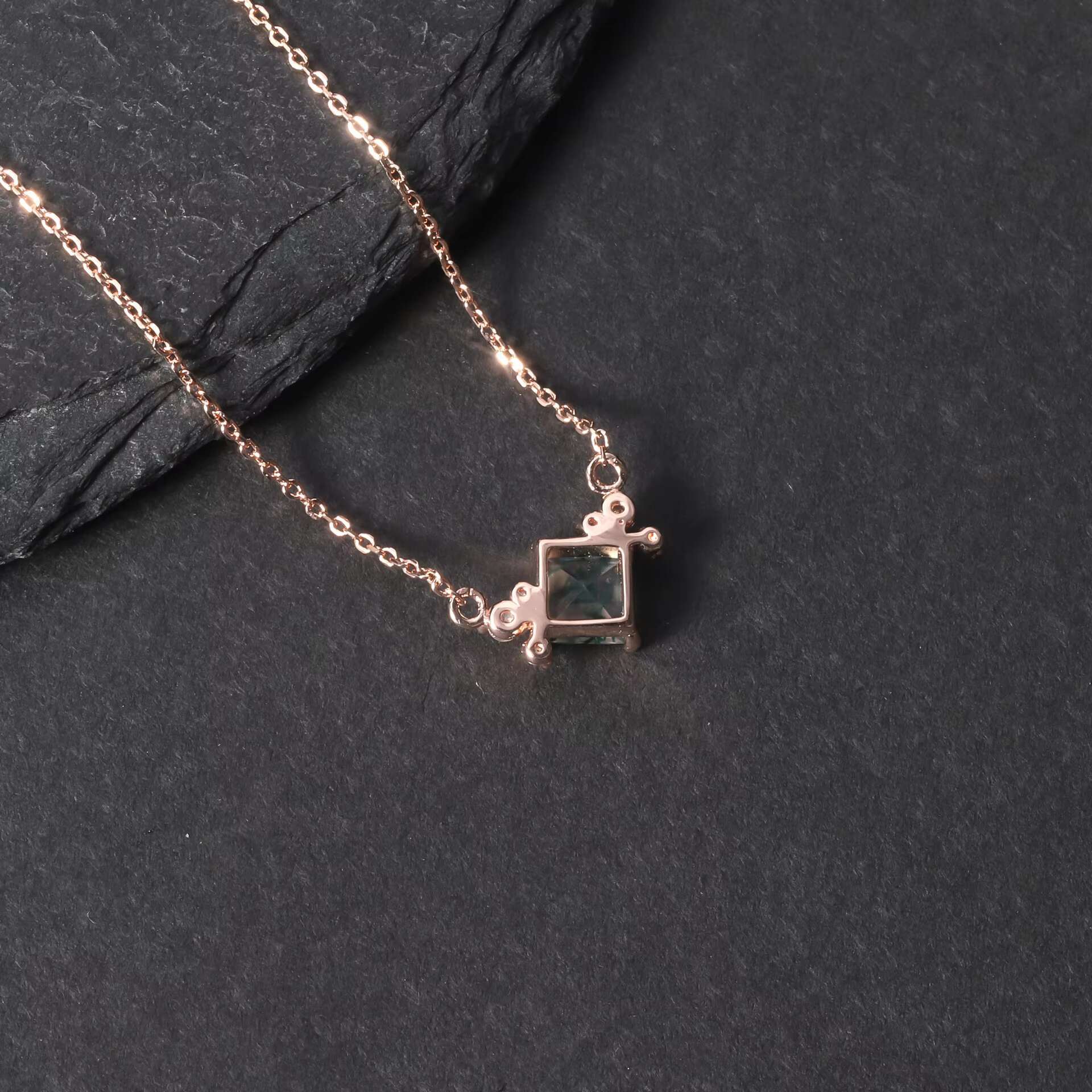 Unique Small Habitat Design Square Pendant Sier Plated Gold Natural Aquatic Grass Agate Necklace