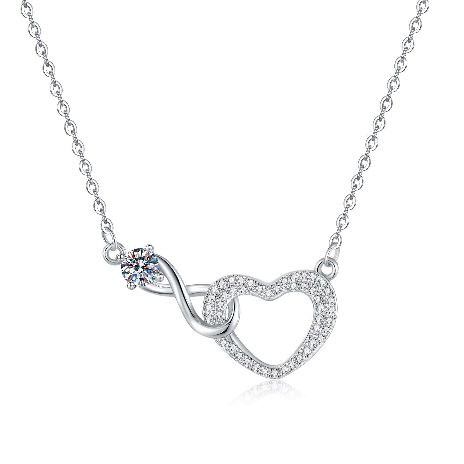 Women's fashion with infinite love, light heart-shaped collarbone pendant necklace