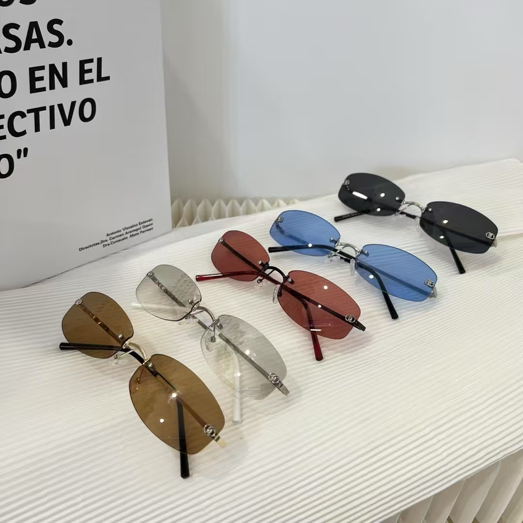 Designer Sunglasses For Women Men Fashion Metal Sunglasses Luxury Polarized Lens Goggle Pilot PC Frame Oversized UV400 Eyewear Luxury Style Sunglasses