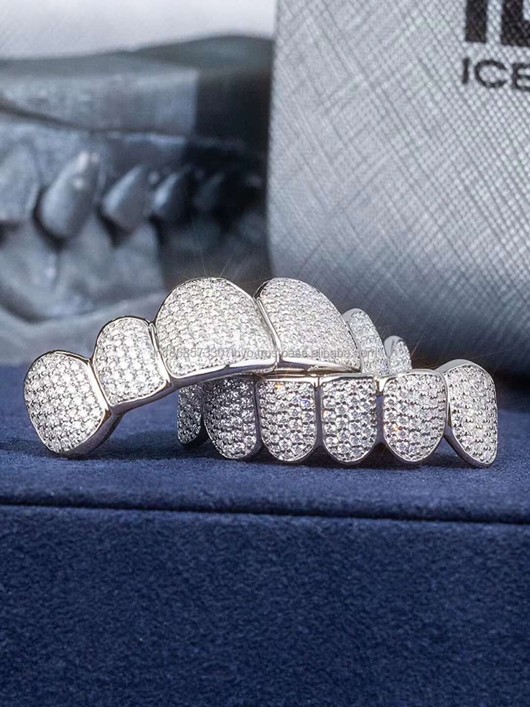 Factory Custom S925 Silver 10K 14K 18K Solid Gold Grillz Teeth Iced Out VVS Moissanite Lab Natural Diamond Grillz for Teeth