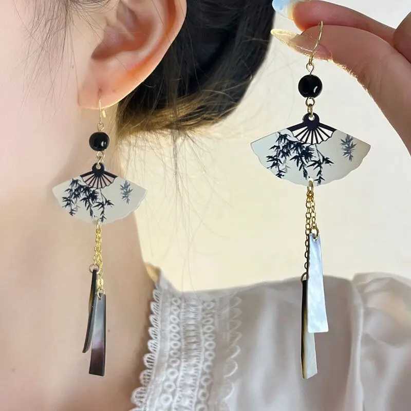 Steel Fun Jewelry New Chinese Style Fan Shell Pendant On Tassel Dangle National Style Earrings for Women Jewelry Gift 2024 Y250510