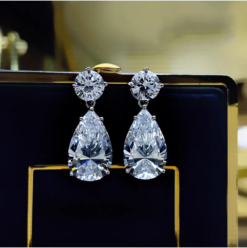Choucong Brand New Dangle Earrings Luxury Jewelry Real 100% 925 Sterling Silver Large Lab White Moissanite Diamond Water Drop Lady Party Women Earring