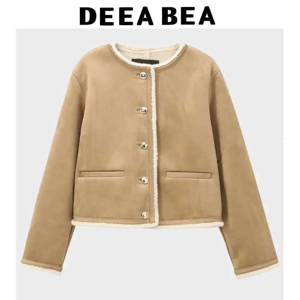 New Clothing With Gold Button Decoration Double-sided Long Sleeved Short Pocket Jacket, Women's Fur Cotton Coat