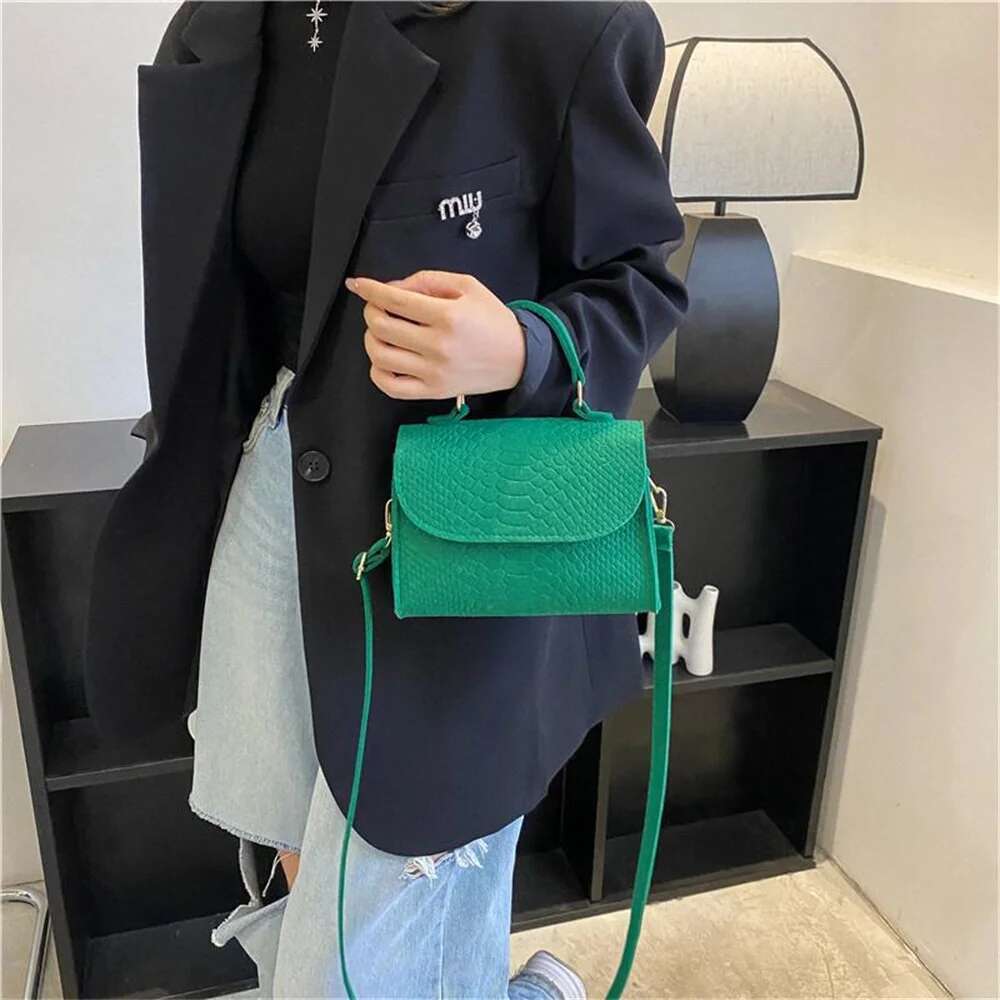 ddmy Felt Crossbody Fashion Bags for Women Armpit Popular Crocodile Emed Handbag Small Square Retro Shoulder Bag Gifts