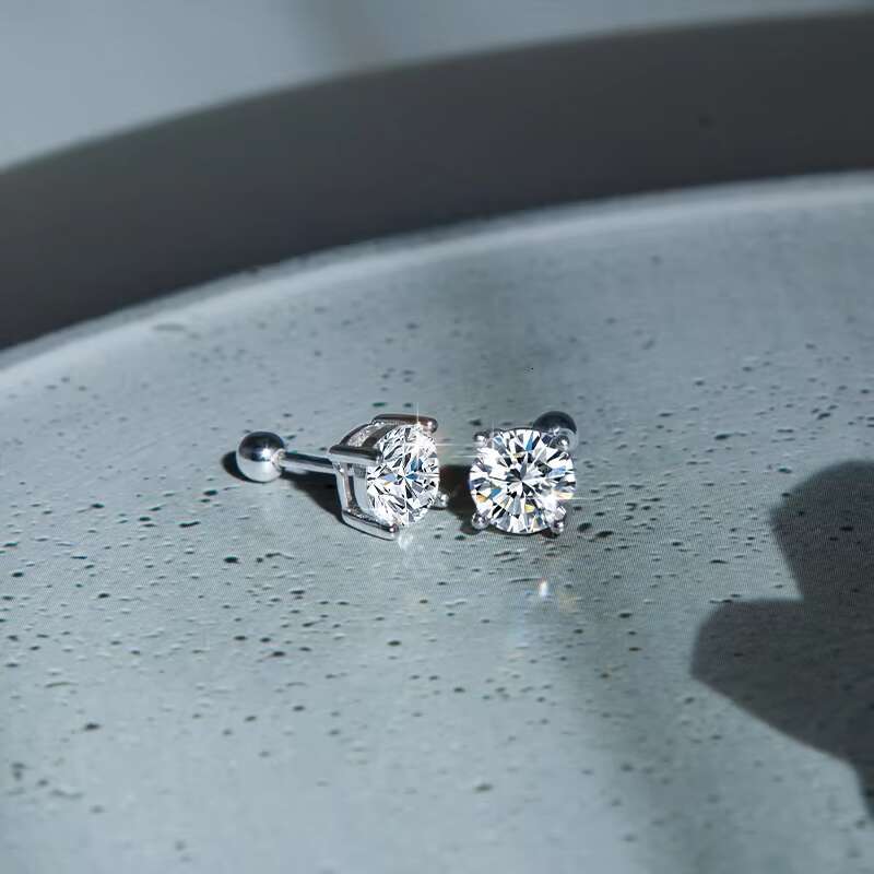 S925 Sterling Silver Screw Earrings for Sleeping Without Removal Four-claw Moissanite 1CT Universal Earrings for Men and Women