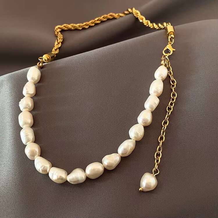 Fashion women's jewelry pearl pendant splicing stainless steel twisted gold-plated hip-hop necklace trend simple collarbone chain