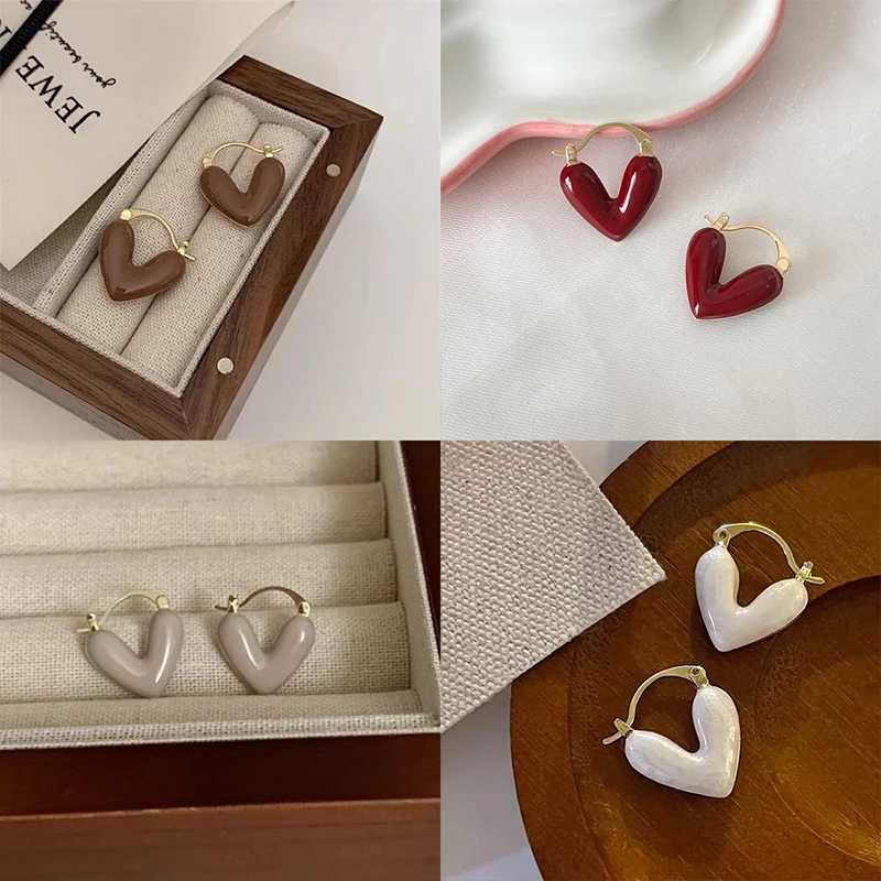 French Romantic Wine Red Enamel Heart Shaped Pendant Earrings Fashion Jewelry For Women Eardrop Accessories Y250510