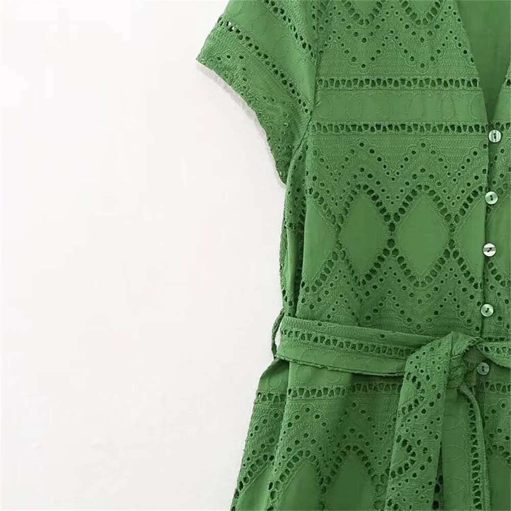 ZAR * Spring/Summer Hot Selling New Women's Waistband Lapel Short Sleeve Hollow out Embroidered Shirt Midi Dress