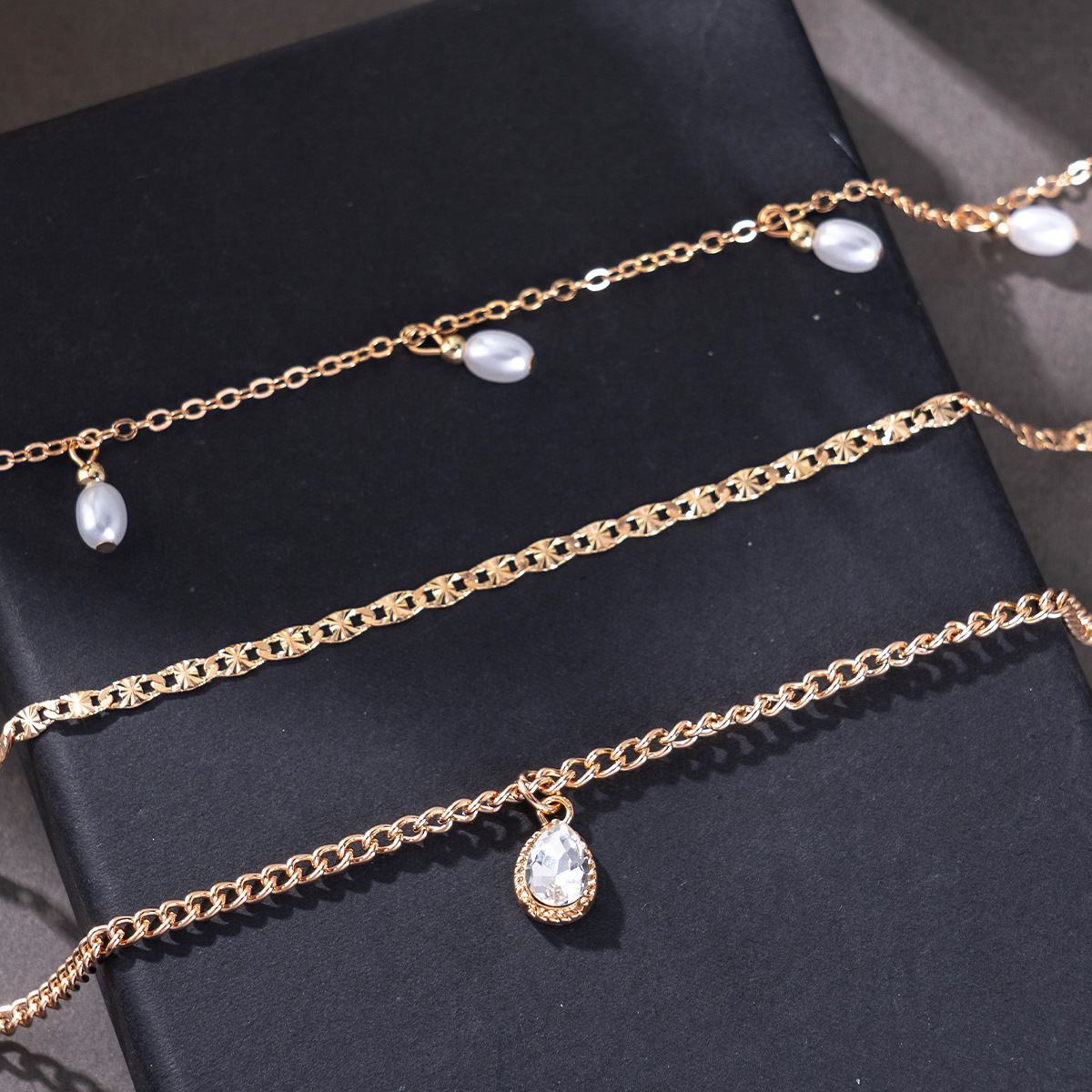 Trendy Multi-Layered Necklace with Faux Pearl and Water Drop Pendant, Fashionable Gold Choker for Women
