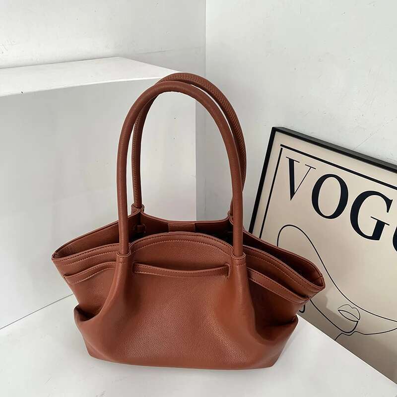 Tote Bag Women With A High-End Feel, Unique Design, Large Capacity, Retro Style For Commuting And Carrying.