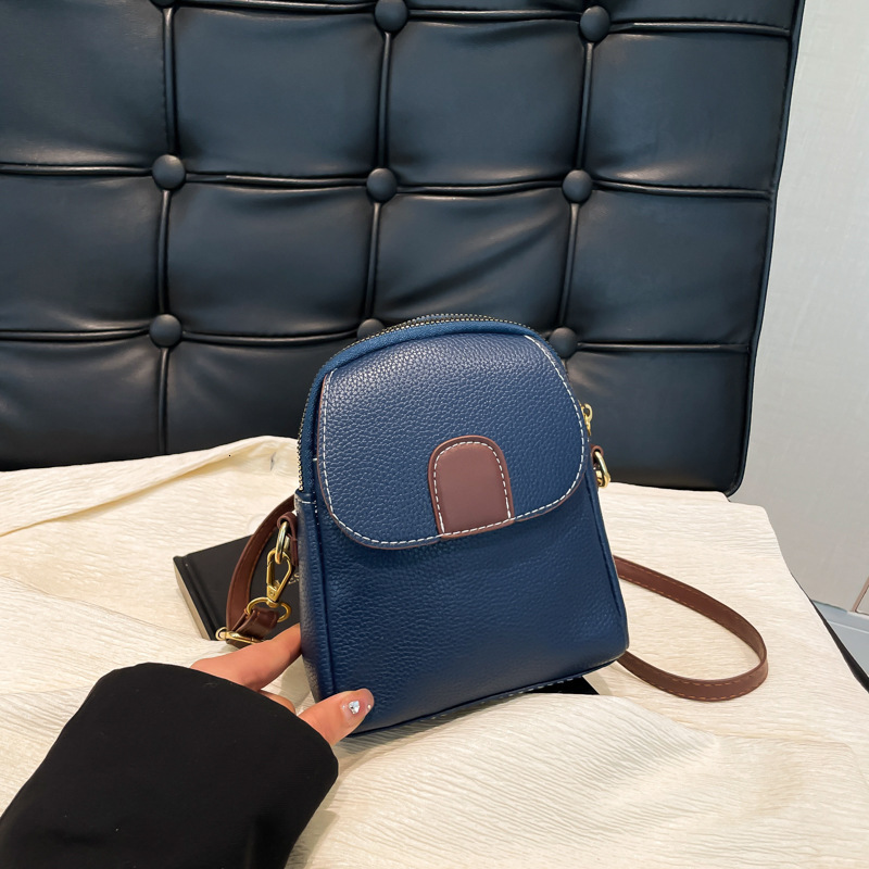 Free Delivery Designer Bag End Western Style For Women 2025 New Versatile Crossbody Super Popular Small Square Mobile Phone Luxury Bag