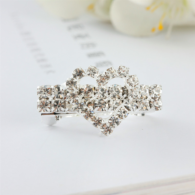 4 Pieces Dog Luxury Hair Clips Pet Crystal Rhinestone Barrette Clips for Dog Puppy Heart Shape Pet Grooming Hair Accessories for Pet Girl S F32