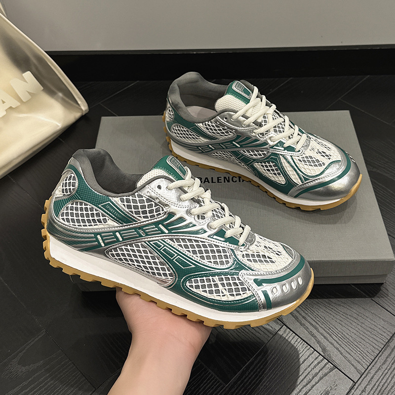 2025 pretty retro Style Men's Thick Soled beautiful Sports sneakers Men Breathable Casual Sier Lace Up Shoes 888