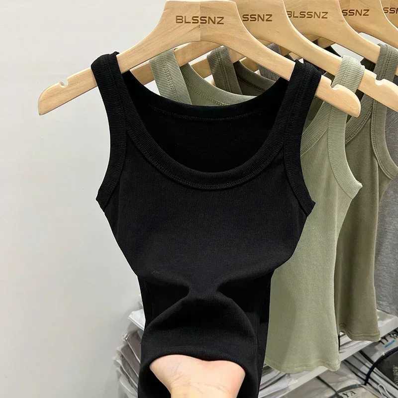 Summer 2025 Solid Color Basic Ribbed Knitted Tank Top Women Vintage Sleeveless Camis Girls Streetwear Soft Tees M250513