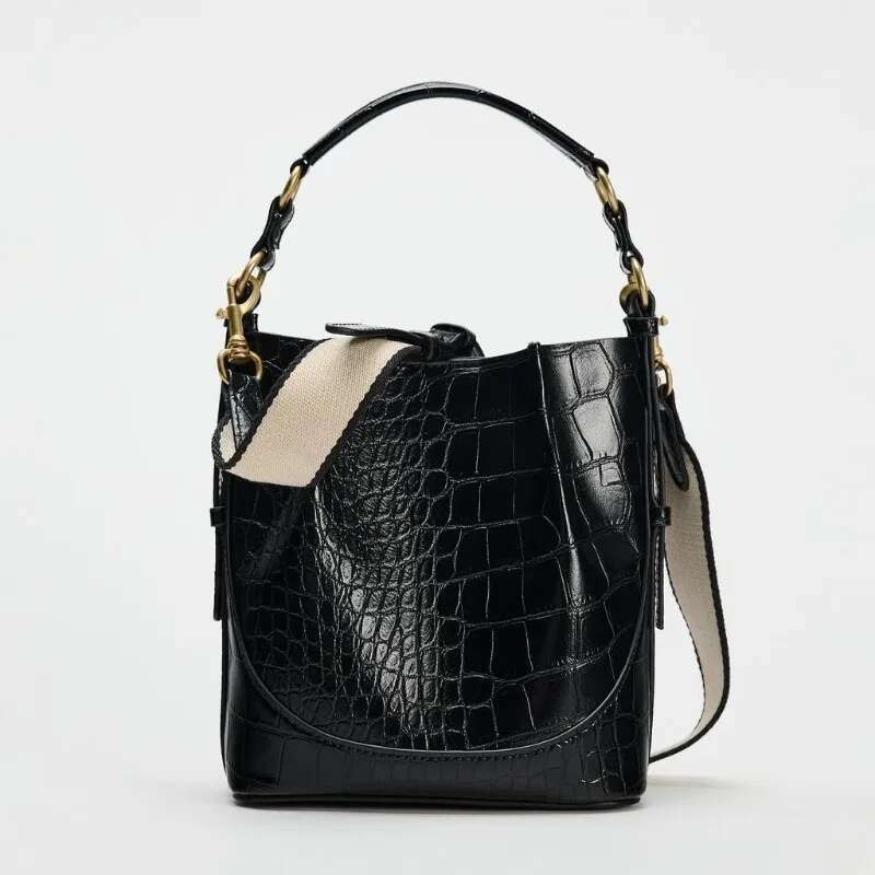 Crocodile Black Animal Pattern Printed Shoulder Bag, Crossbody Handbag, Bucket Bag