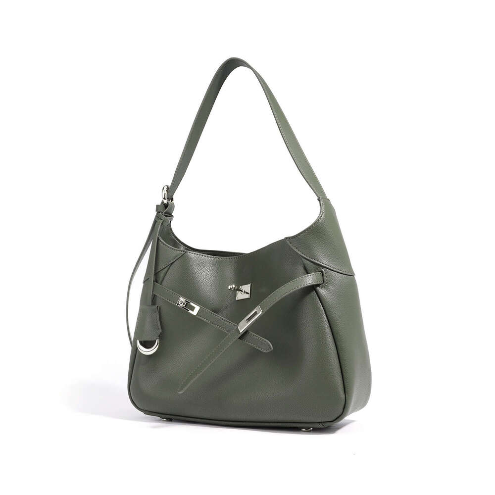 2025 Autumn And Winter New Single Shoulder Crossbody Leather Niche Design High-End Fashion Simple Women's Armpit Bag