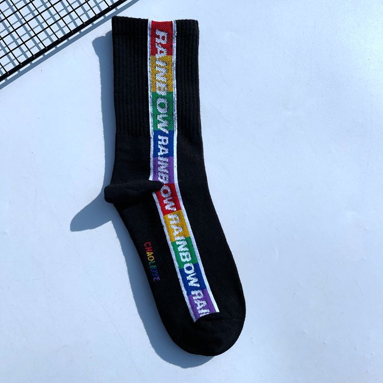 Designer Men s And Women s Sports Socks Mid Tube Fashion Street Letters Personality Hip hop Skateboard Style Long Socks Sports Socks Wholesale Free Sh